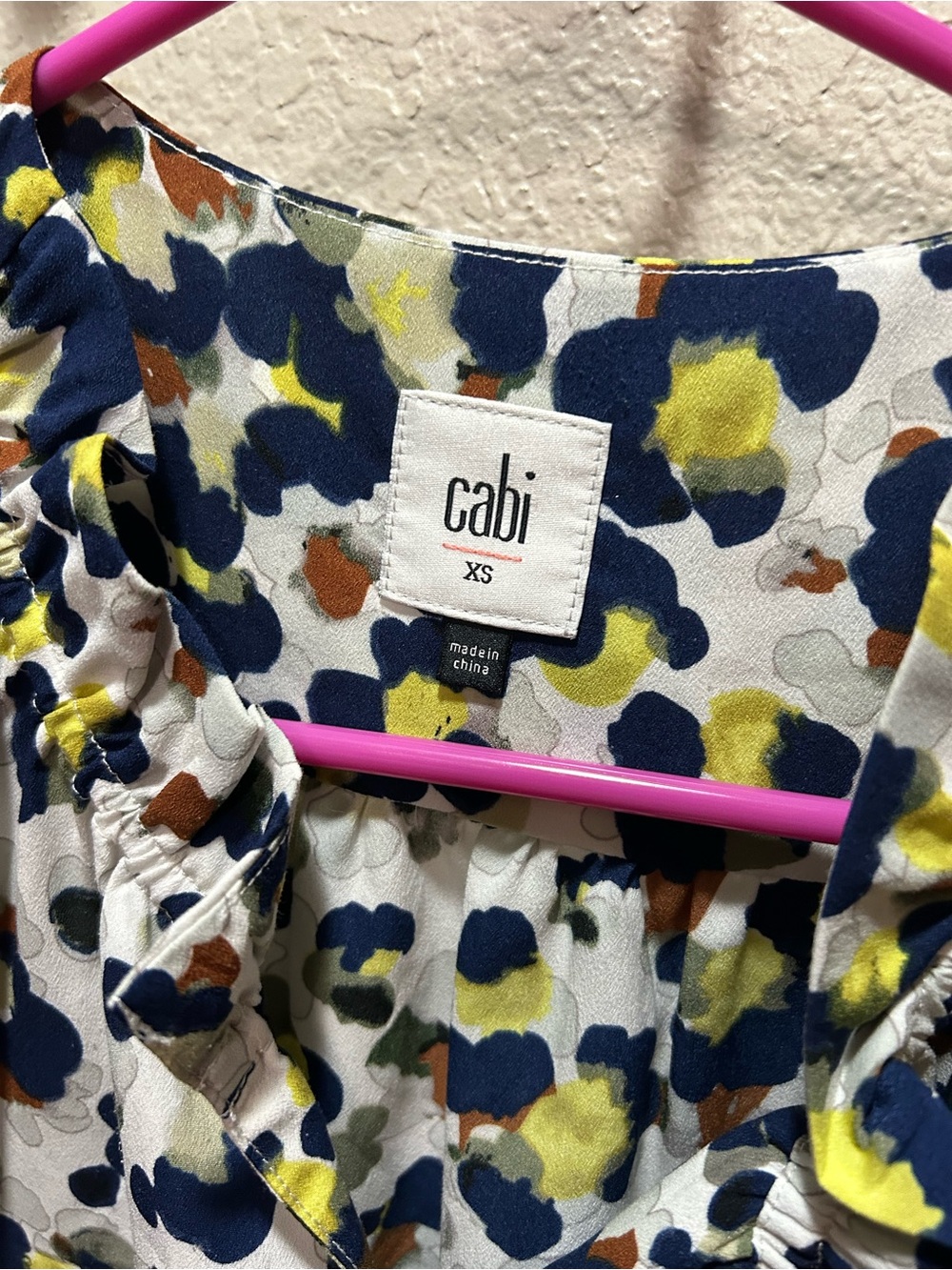 CAbi Sleeveless Ruffle Neck Blouse - White, Navy & Yellow - Picture 3 of 8